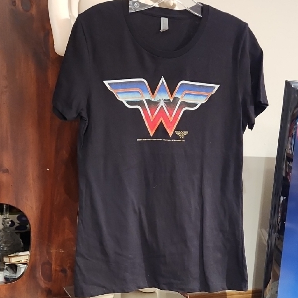 Black and Red GIRLS Wonder Woman Short Sleeve Tee Nwt